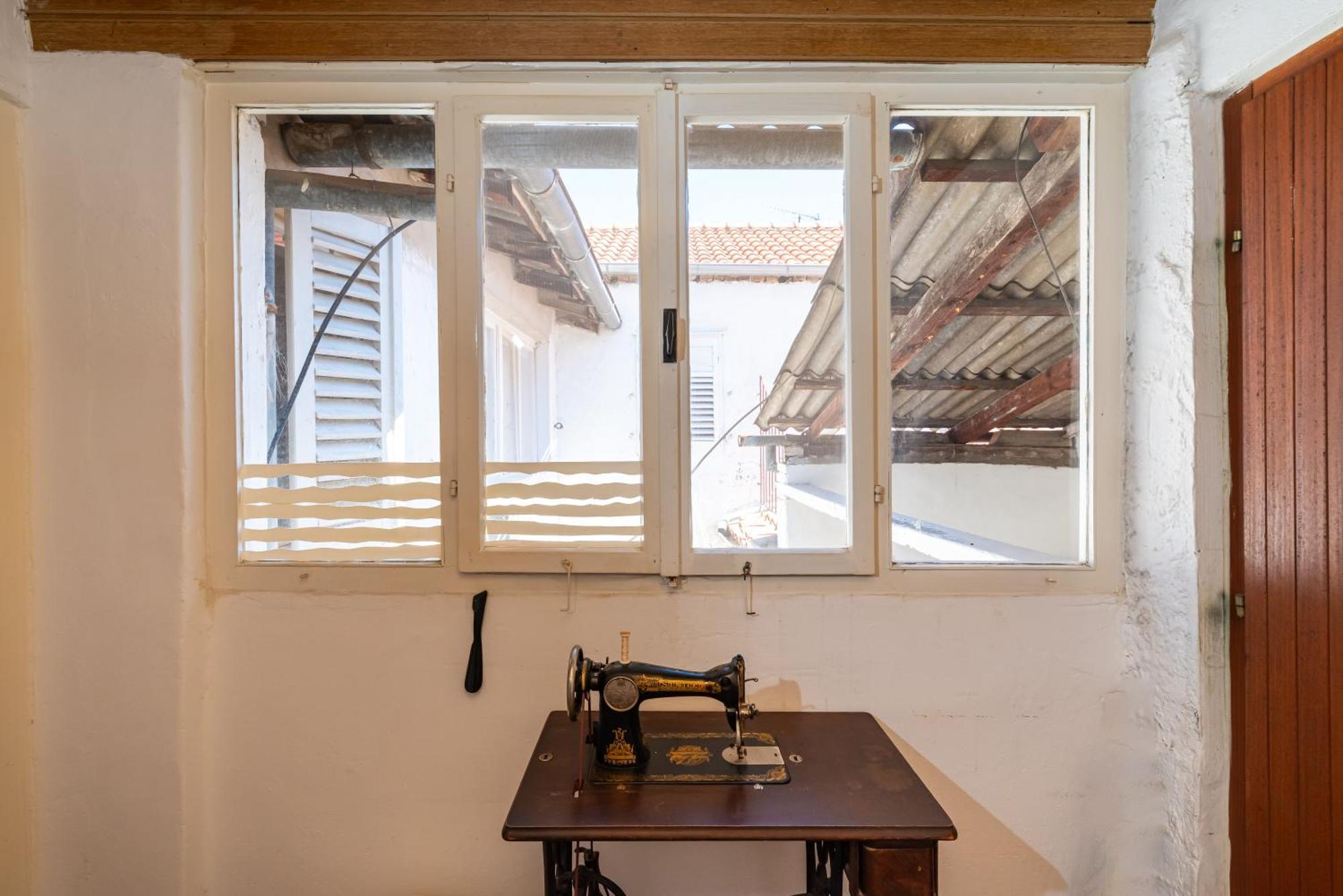 Timeless Antique Old Town With Terrace Apartman Zára Kültér fotó